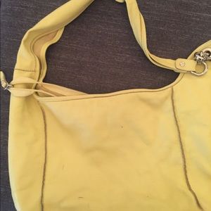 Yellow Italian Innue genuine leather bag